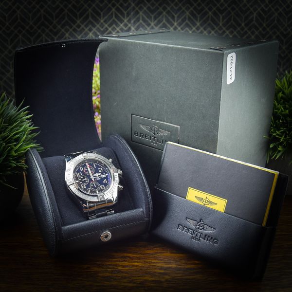 Breitling Super Avenger II A13371